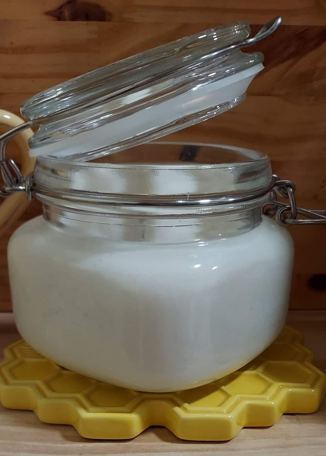 Soy Candle in Glass jar with locking lid